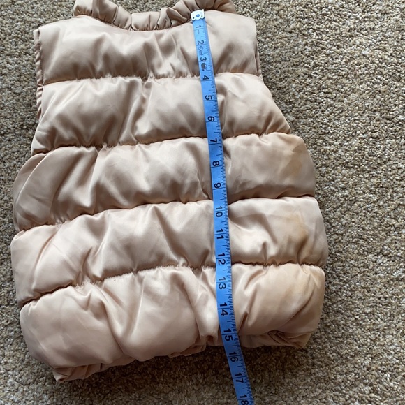 Gymboree puffer vest toddler size 4 (XS) - Picture 9 of 10
